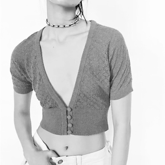 FREE PEOPLE Intimately Ivory Crochet Knit Cropped Cardi Top M NWT - Picture 2 of 7